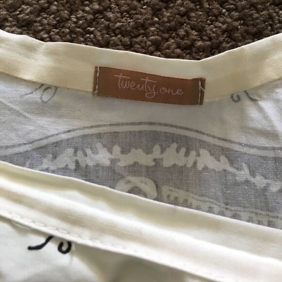 Twenty One Brown & Cream Patterned Skirt - Picture 3 of 3